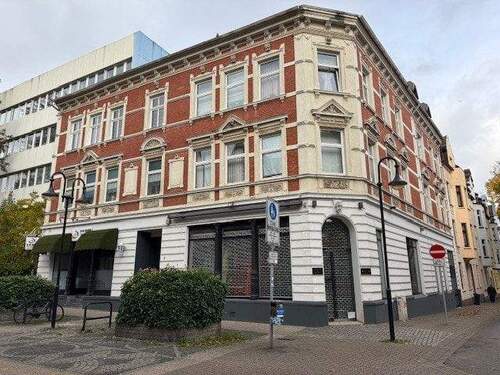 Bild 1 - Historischer Charme trifft modernes Wohn- und Geschäftshaus in Top Lage