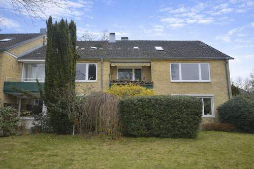 Hausansicht hinten - 3 Zimmer Etagenwohnung in Hamburg