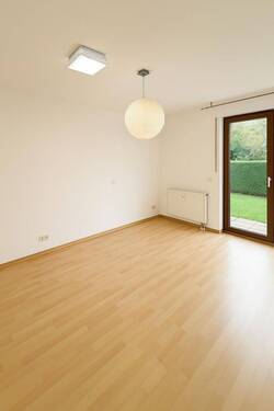 Schlafzimmer.jpg - Terrassenwohnung in München zum Kaufen