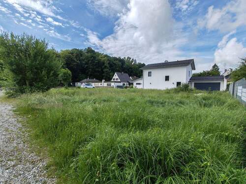 Ansicht Ecke rechts - Grundstück in Waldkraiburg