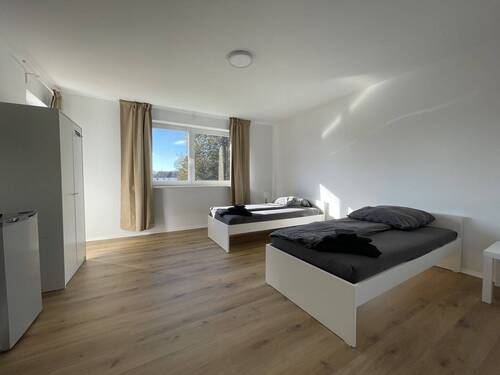 Wohnzimmer (aktuell Doppelzimmer) - 3 Zimmer Etagenwohnung in Schongau