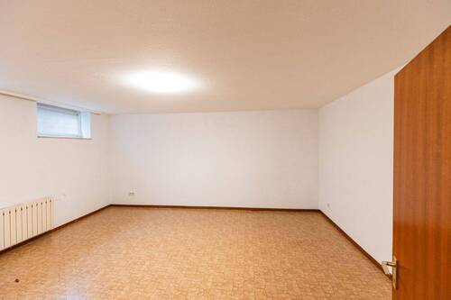 großer Kellerraum - 