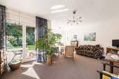 Wohnzimmer - 4 Zimmer Doppelhaushälfte in Bremerhaven