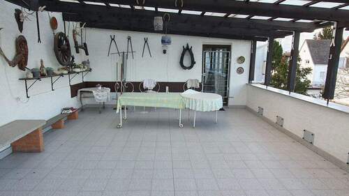 Überdachte Terrasse - Doppelhaushälfte mit 154,00 m² in Ludwigshafen zum Kaufen