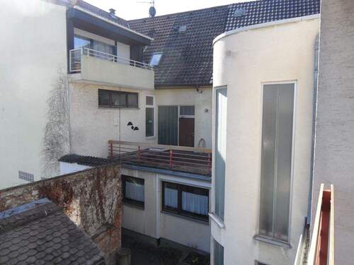 Gebäude Rückansicht - 