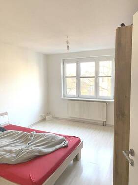 Schlafen - 2 Zimmer Etagenwohnung zum Kaufen in Stuttgart / Bad Cannstatt