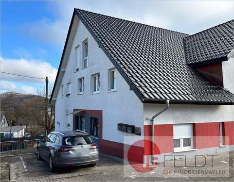 Ansicht von Norden auf anderen Eingang - 