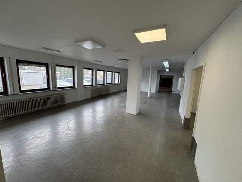 Laden/Praxis/Gewerbefläche - 