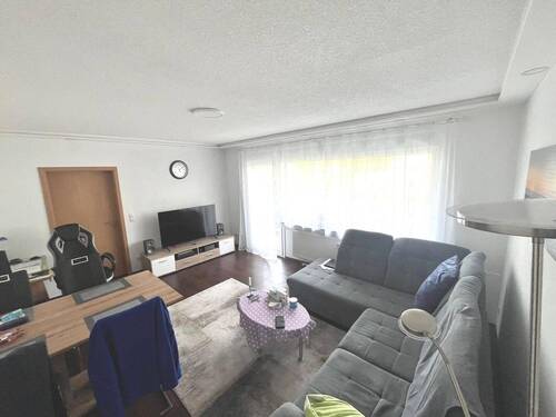 Wohnzimmer - 2 Zimmer Etagenwohnung zum Kaufen in Andernach