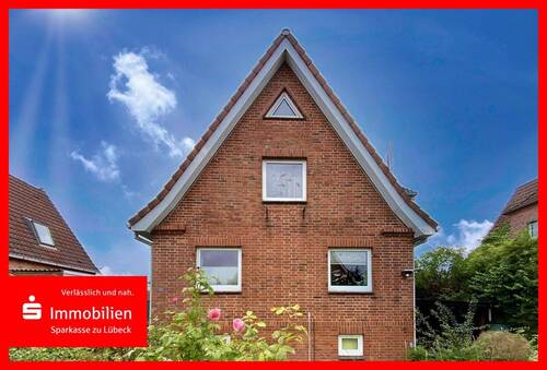 Vorderansicht - Einfamilienhaus in beliebter Wohnlage von Karlshof