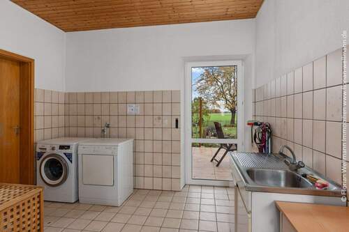 Hauswirtschaftsraum (10,76 m²) - 