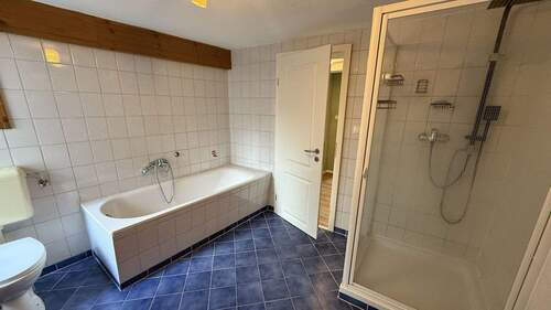 Bad im Erdgeschoss - 