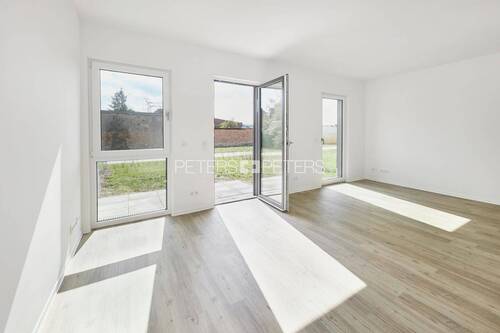 Wohnbereich Beispiel - Etagenwohnung mit 134,40 m&sup2; in Schwerin zur Miete