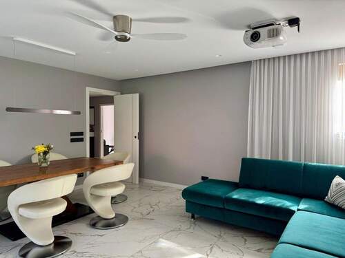 Bild 3 - 4 Zimmer Etagenwohnung in Düsseldorf