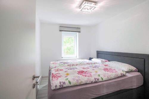 Schlafzimmer - Einfamilienhaus in Albstadt zum Kaufen