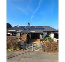 Charmanter Bungalow mit Einliegerwohnung und Garage in ruhiger Lage von Waldbröl-Hermesdorf