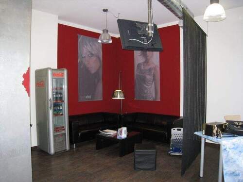 Der Wartebereich - Gewerbeobjekt (Büro, Produktion, Verkauf) zur Miete in Vilsbiburg