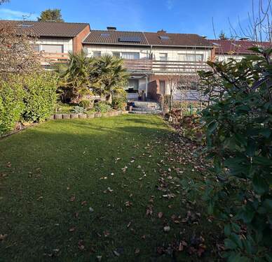 Garten - Charmantes Reihenhaus in ansprechender Lage - direkt zum „Sofort Wohlfühlen“