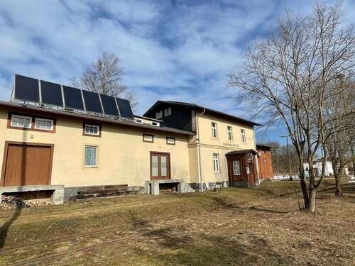 Bahnhofshalle - Mehrfamilienhaus, Wohnhaus mit 145,00 m&sup2; in Muldenhammer zum Kaufen