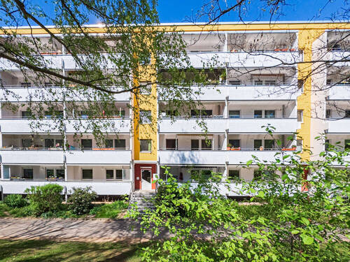 Ansicht 1 - 3 Zimmer Etagenwohnung zur Miete in Zwickau