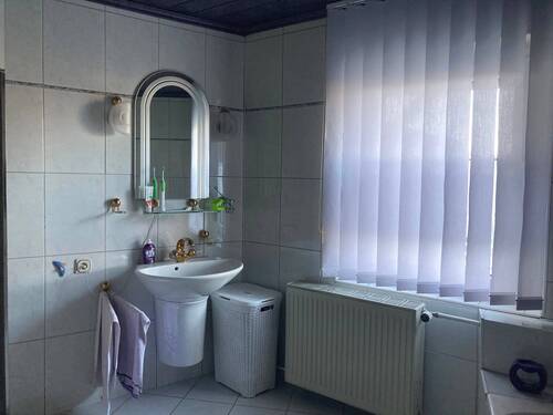Badezimmer - OG - 