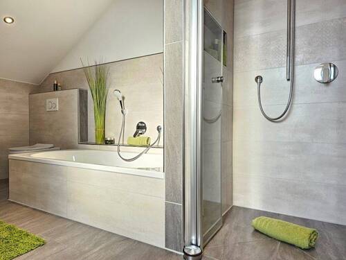 Ansicht Bad DG.jpg - 