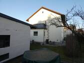 Garten - 6 Zimmer Mehrfamilienhaus, Wohnhaus zum Kaufen in Weiherhammer