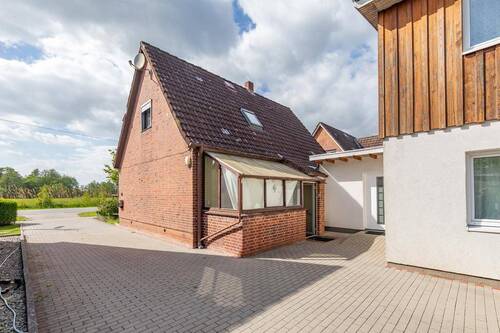 Objektbild - 4 Zimmer Einfamilienhaus zum Kaufen in Hamburg