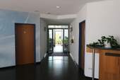 Foyer - 
