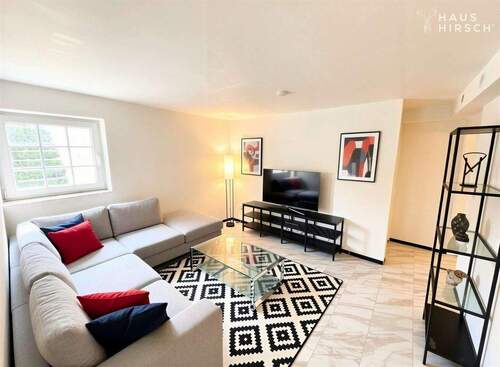 Wohnzimmer im UG (KI generiert) - 