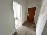Flur - 3 Zimmer Etagenwohnung zur Miete in Limbach-Oberfrohna