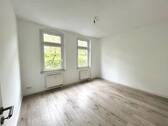Wohnzimmer - 3 Zimmer Etagenwohnung in Limbach-Oberfrohna