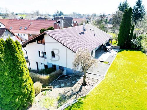 Drohnenansicht Garten - 