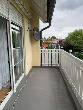 Balkon - Etagenwohnung mit 78,00 m² in Thalmassing zum Kaufen