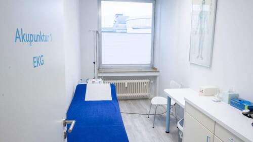 Akupuntur- und EKGraum - 