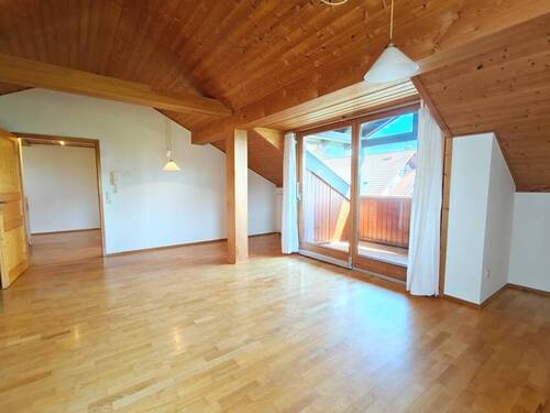 gut geschnittenes Wohn-/Esszimmer - 