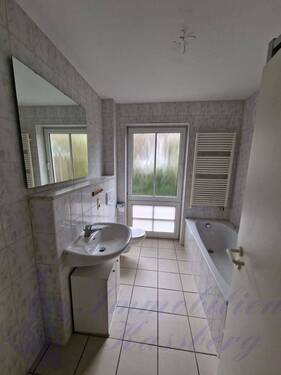 Badezimmer 1.1 - 2 Zimmer Etagenwohnung zur Miete in Detmold / Hiddesen