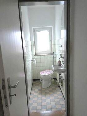 WC - 