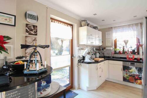 Küche (1) - Einfamilienhaus mit 200,00 m&sup2; in Kraftsdorf zum Kaufen