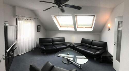 Wohnzimmer - helle Wohnung in Kusterdingen, voll möbliert