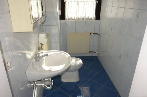 1. OG - Gäste-WC - 