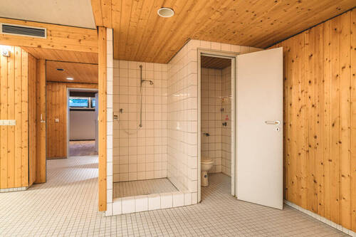 Sanitäbereich Schwimmbad - 