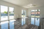 Großer Wohn- und Essbereich.jpg - 
