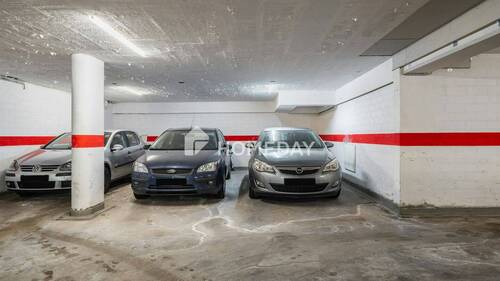 Parkplatz - 