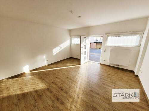 Eingangsbereich - Etagenwohnung mit 80,00 m² in Wittighausen zur Miete