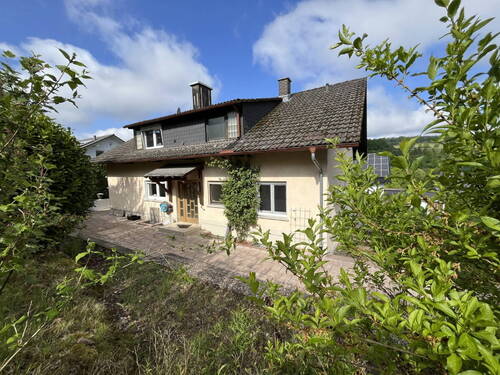 Hauseingang - Gartenansicht - 