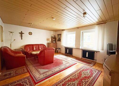 Wohnzimmer - 3 Zimmer Etagenwohnung zum Kaufen in Stuttgart