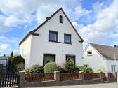 Bild 1 - PURNHAGEN-IMMOBILIEN - Freistehendes Einfamilienhaus in zentraler Lage von Bremen-Lüssum!