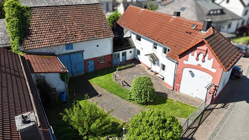 Luftbild__Wohnhaus - 4 Zimmer Einfamilienhaus zum Kaufen in Mengerskirchen / Waldernbach
