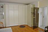 es handelt sich hier um ein möbliertes Appartement - Etagenwohnung mit 32,00 m² in Mülheim an der Ruhr zur Miete